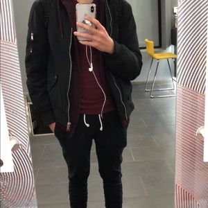 Meet your Posher, Jason